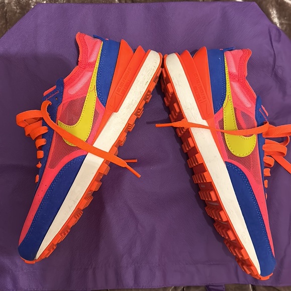 Nike - Picture 7 of 8